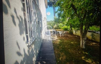 ÇINARCIK KORU, ALTINKORU VİLLARINDA SATILIK 3 + 1 İKİZ VİLLA