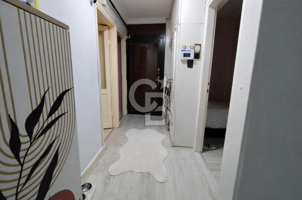 Güzelyalı'da Oturum ve Yatırım İçin Değerli 3+1 Satılık Daire