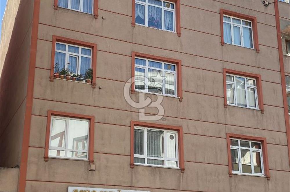 Mustafa Çağlayan'dan Küçükçekmece Gültepe'de Satılık İş Yeri