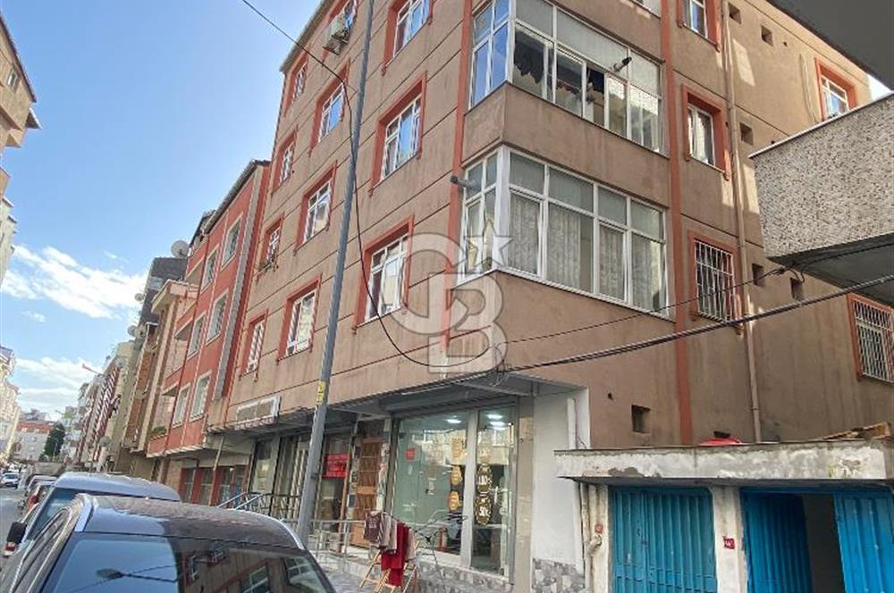 Mustafa Çağlayan'dan Küçükçekmece Gültepe'de Satılık İş Yeri