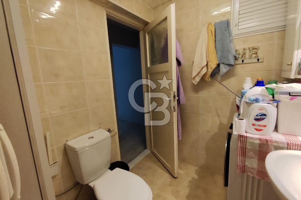 Güzelyalı'da Oturum ve Yatırım İçin Değerli 3+1 Satılık Daire