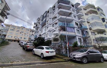 Güzelyalı'da Oturum ve Yatırım İçin Değerli 3+1 Satılık Daire