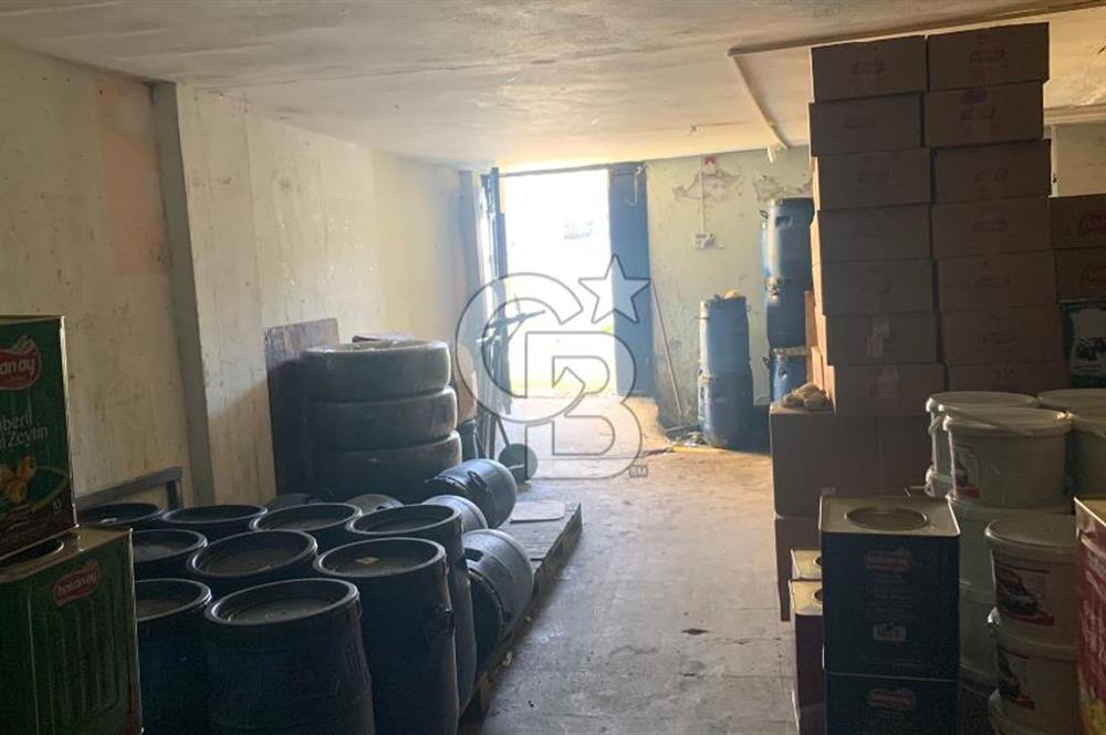 Ümraniye İstiklal Mahallesi Cadde Üzeri Satılık Dükkan