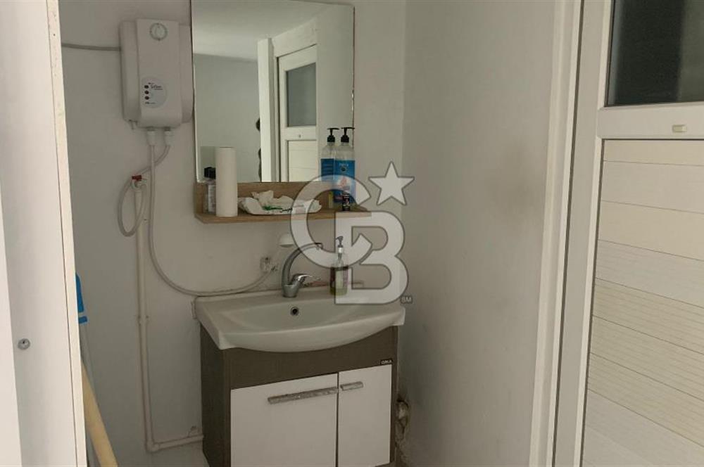 Ümraniye İstiklal Mahallesi Cadde Üzeri Satılık Dükkan