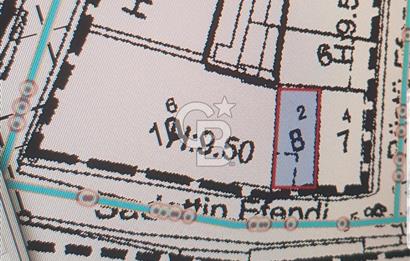 Fatih Hırka-i Şerif Camii’ne 100 Metre Mesafede Satılık Bina