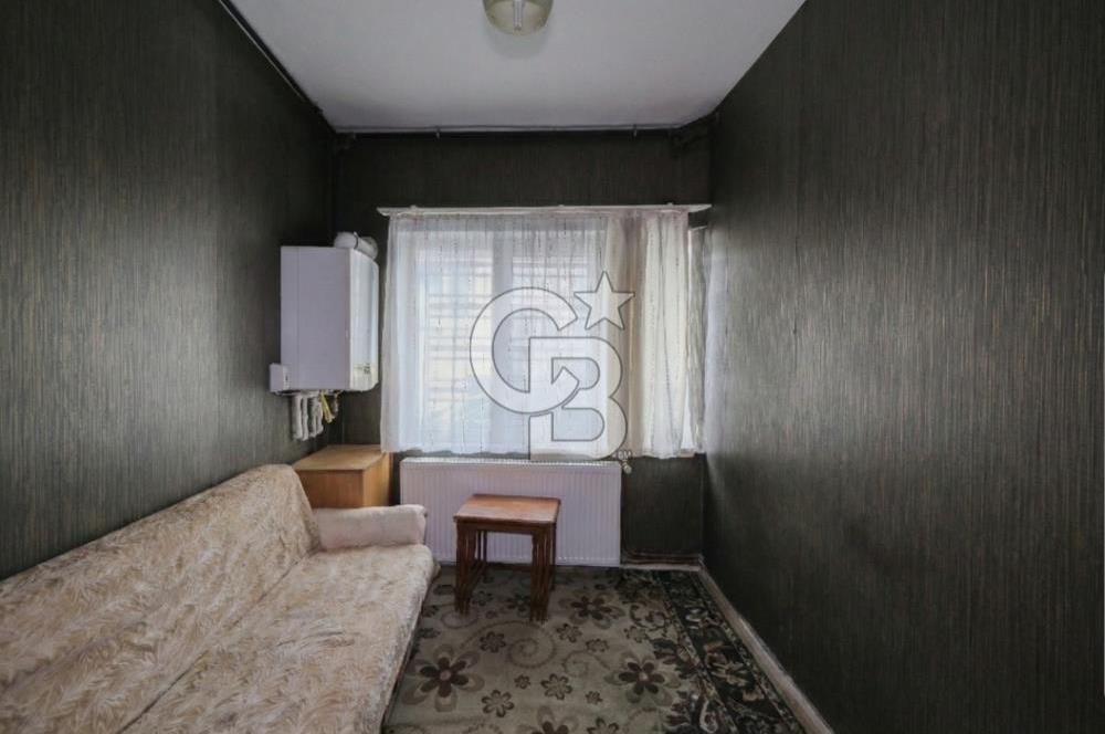 Fatih Hırka-i Şerif Camii’ne 100 Metre Mesafede Satılık Bina