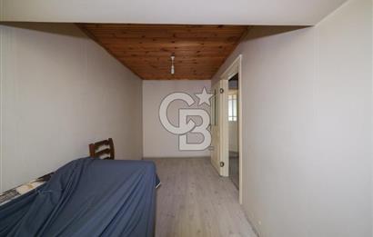 Fatih Hırka-i Şerif Camii’ne 100 Metre Mesafede Satılık Bina