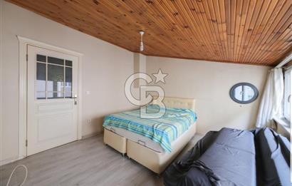 Fatih Hırka-i Şerif Camii’ne 100 Metre Mesafede Satılık Bina