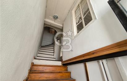 AYVALIK MERKEZDE SATILIK MÜSTAKİL RUM EVİ