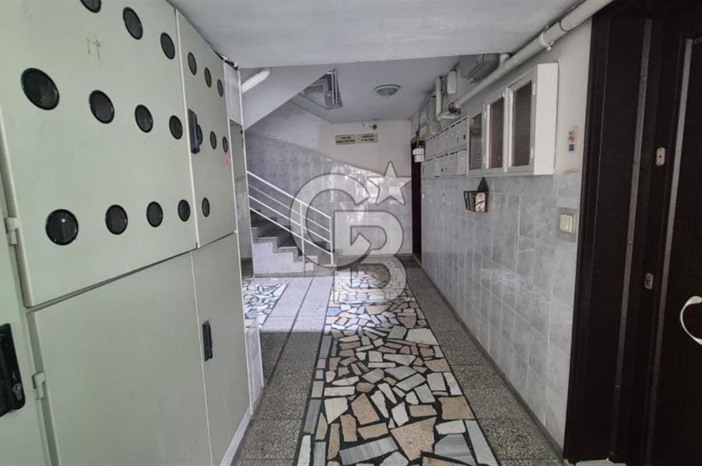 Fahrettin Altay Metro Yakını Yenilenmiş 2+1 Daire