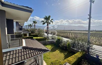 Fırsat! Kuşadası Zeta Park'ta 250m2 Arsa İçinde 3+1 Lüks Villa