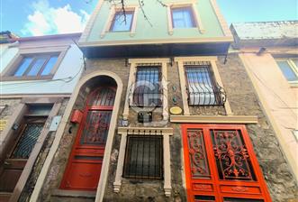 AYVALIK MERKEZDE SATILIK MÜSTAKİL RUM EVİ - 8 - 334700