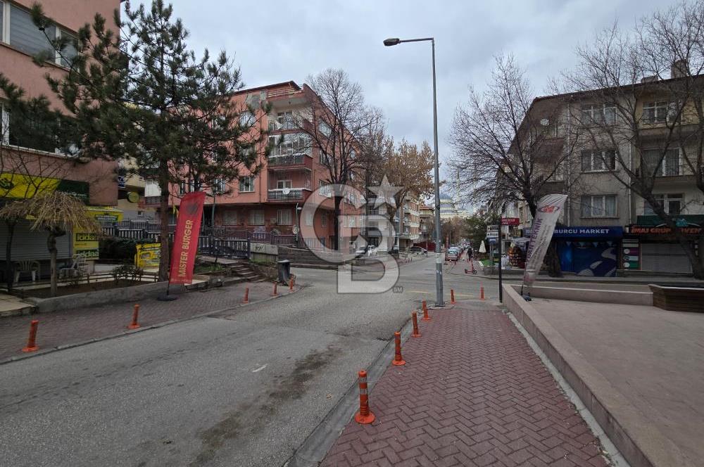 ÇANKAYA KAVAKLIDERE'DE BİNEKTAŞI SOKAKTA KİRALIK 2+1 DAİRE