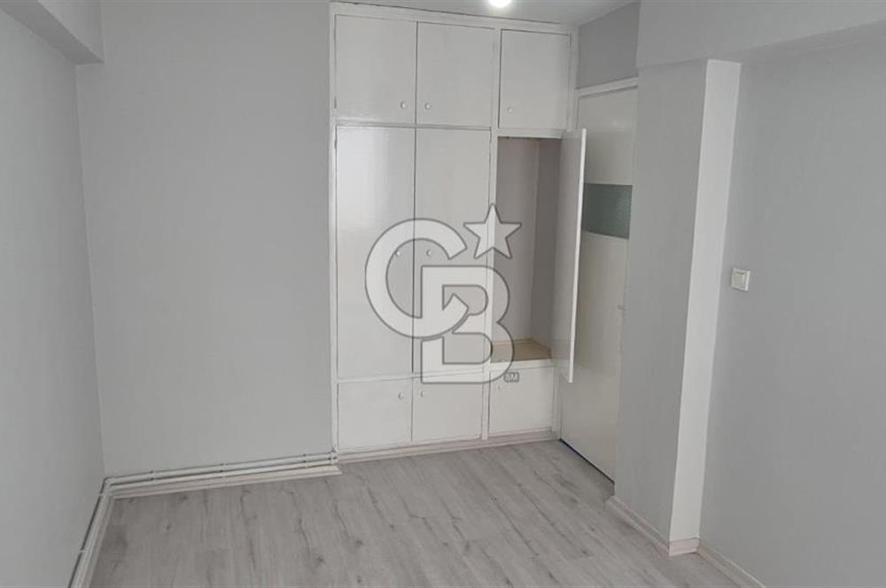 Fahrettin Altay Metro Yakını Yenilenmiş 2+1 Daire