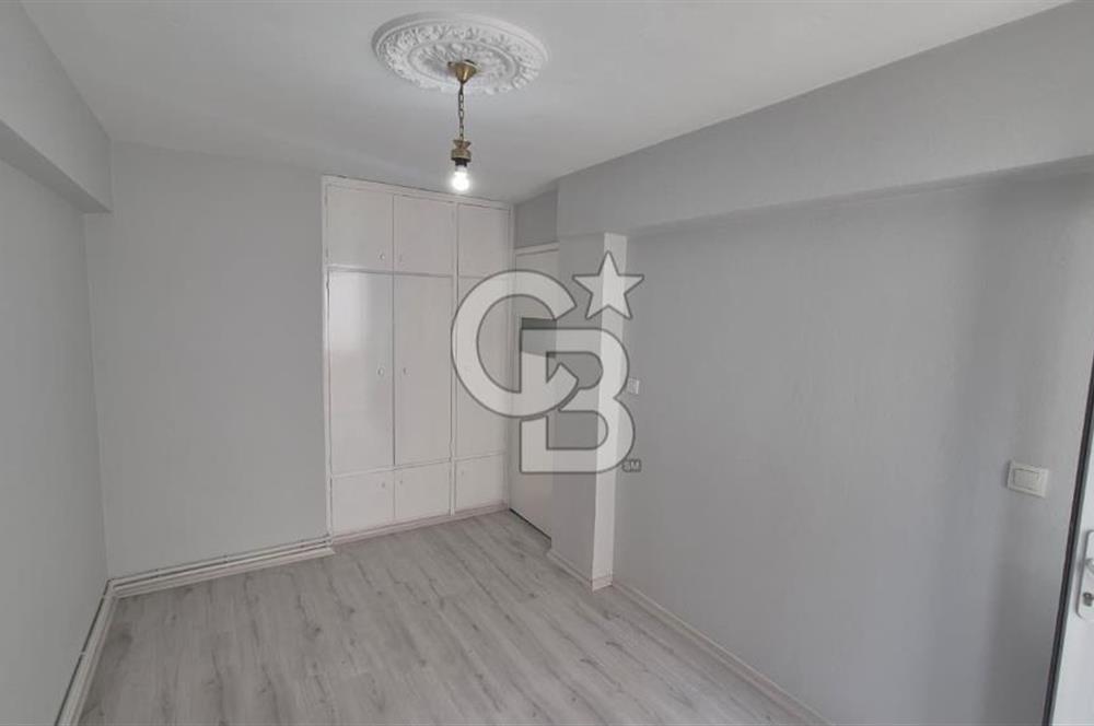 Fahrettin Altay Metro Yakını Yenilenmiş 2+1 Daire