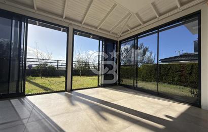 Fırsat! Kuşadası Zeta Park'ta 250m2 Arsa İçinde 3+1 Lüks Villa