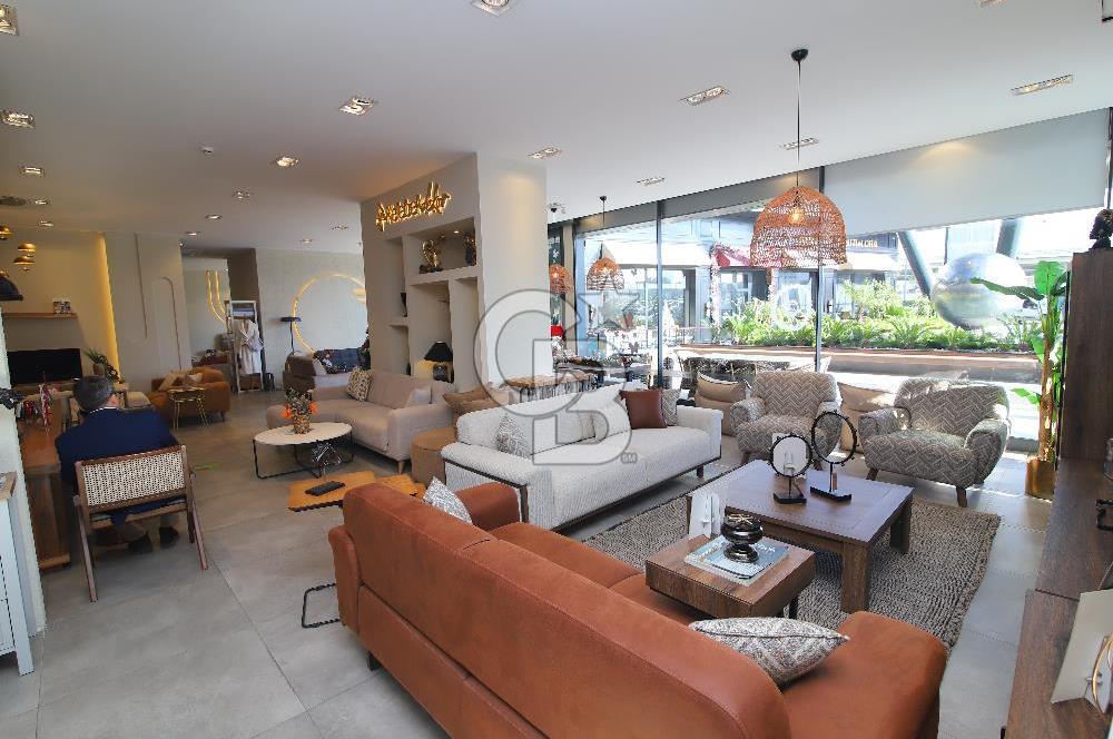 Bornova Avcılar Efect de Yatırımlık Mağaza