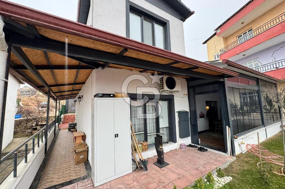 COLDWELL BANKER SAFİR'den GEDİK de SATILIK ARSA VE AĞIR ÇELİK EV