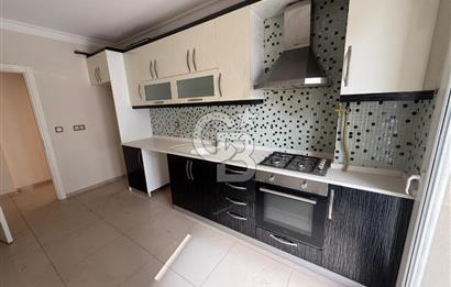 Karşıyaka Şemikler'de geniş 3 + 1 kapalı otoparklı daire