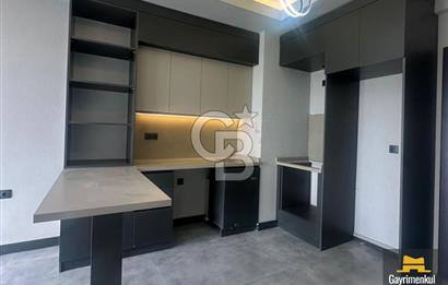 BOSS SARAY'DA YÜKSEK ŞEREFİYELİ TERASLI 1+1 SATILIK OFİS/DAİRE