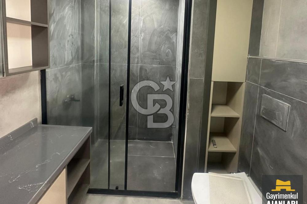 BOSS SARAY'DA YÜKSEK ŞEREFİYELİ TERASLI 1+1 SATILIK OFİS/DAİRE