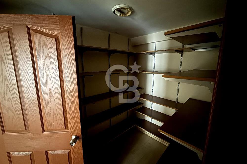 DEMİRCİOĞLU CADDESİ KİRALIK 2+1 OFİS VE İŞYERİ