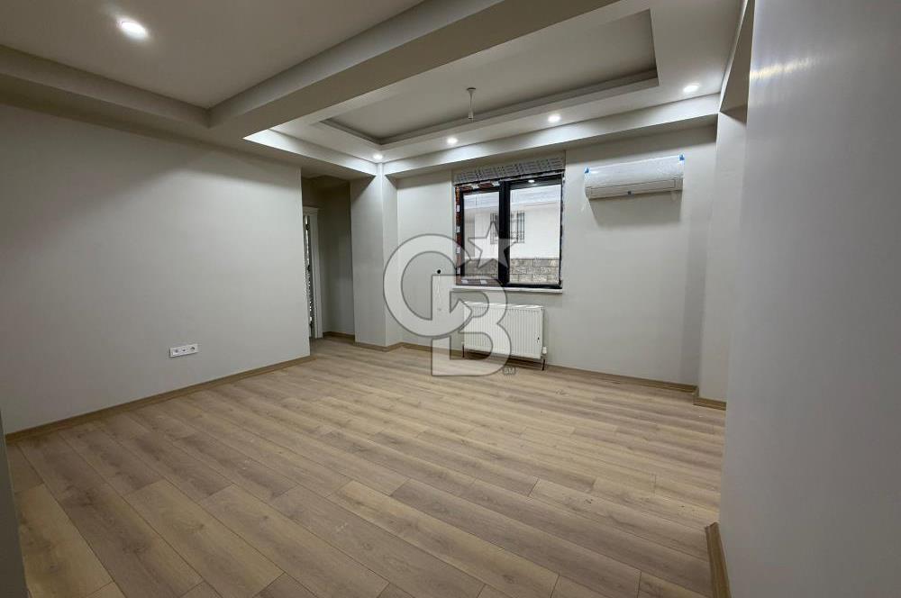 SUADİYE K. ARİF CADDESİ’NDE SATILIK BAHÇE KULLANIMLI 2+1 DAİRE 