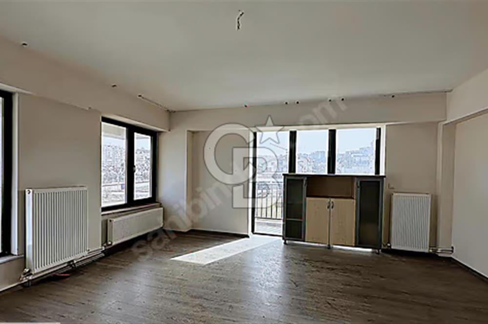 ALACAATLIDA KONUT VE TİCARİ KULLANIMA UYGUN AVANTAJLI DAİRE