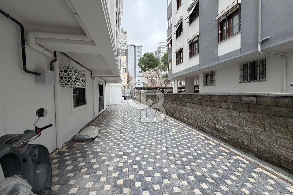 SUADİYE K. ARİF CADDESİ’NDE SATILIK BAHÇE KULLANIMLI 2+1 DAİRE 