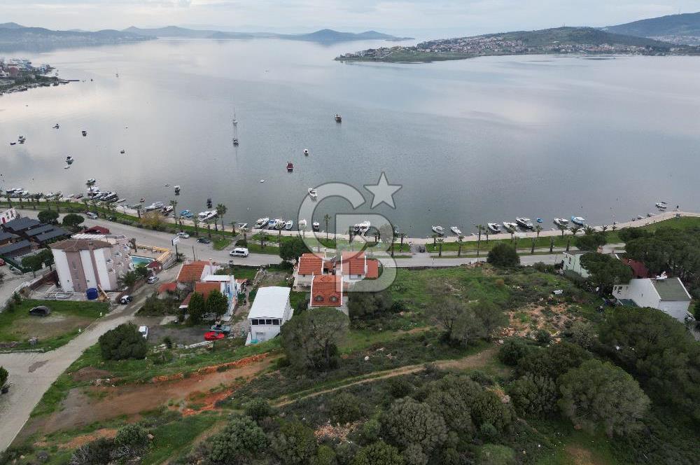AYVALIK’TA DENİZE SIFIR SATILIK 5+1 TRİPLEKS