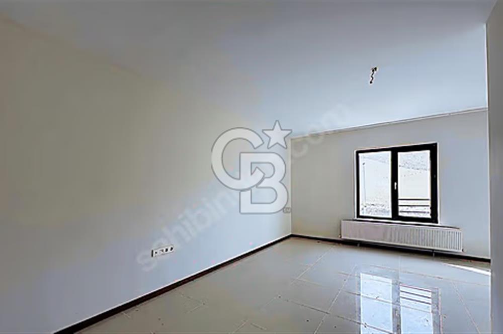 ALACAATLIDA KONUT VE TİCARİ KULLANIMA UYGUN AVANTAJLI DAİRE