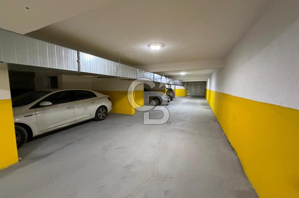 SUADİYE K. ARİF CADDESİ’NDE SATILIK BAHÇE KULLANIMLI 2+1 DAİRE 