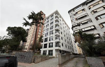 SUADİYE K. ARİF CADDESİ’NDE SATILIK BAHÇE KULLANIMLI 2+1 DAİRE 