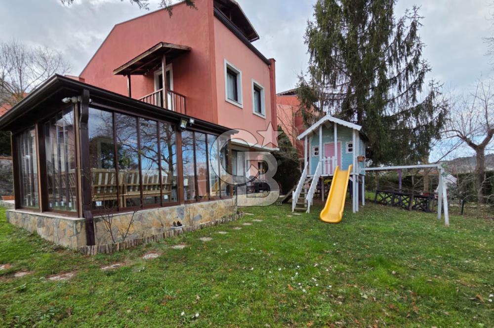 DOĞAYLA İÇ İÇE | İMRENDEREDE 3 KATLI BAHÇELİ LÜKS VİLLA