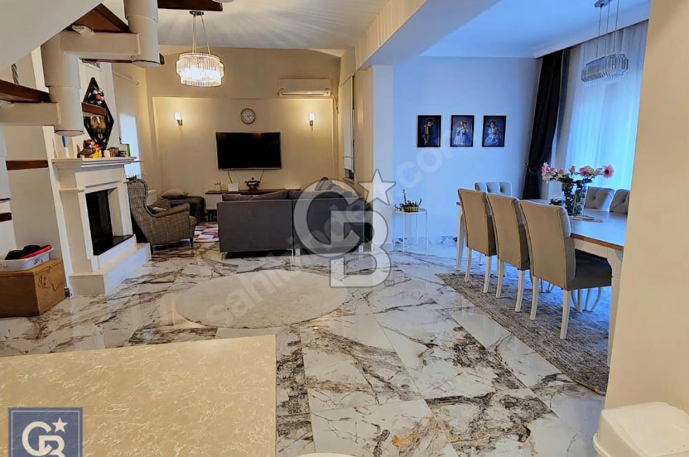 DOĞAYLA İÇ İÇE | İMRENDEREDE 3 KATLI BAHÇELİ LÜKS VİLLA