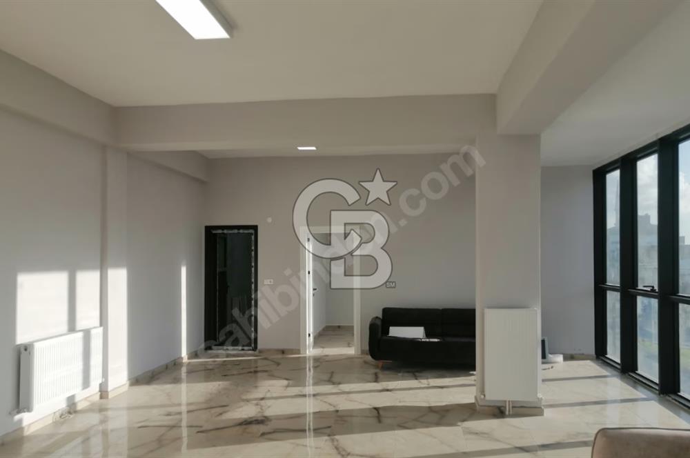 ARNAVUTKÖY CADDE CEPHE KİRALIK ARA KAT OFİS