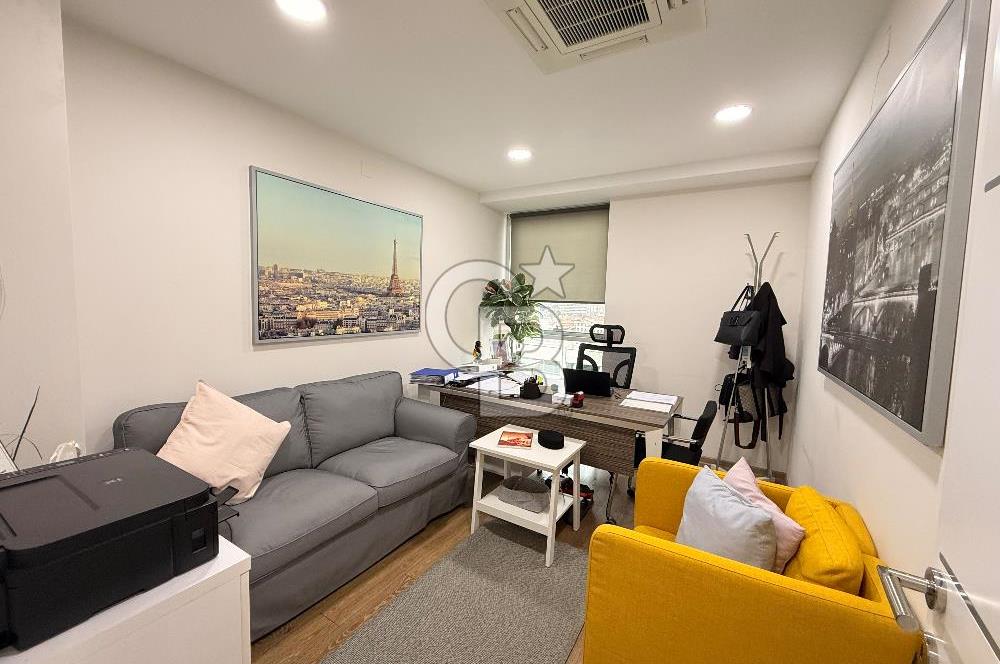 Bayraklı Lider Centrio'da 2+1 Kiralık Ofis