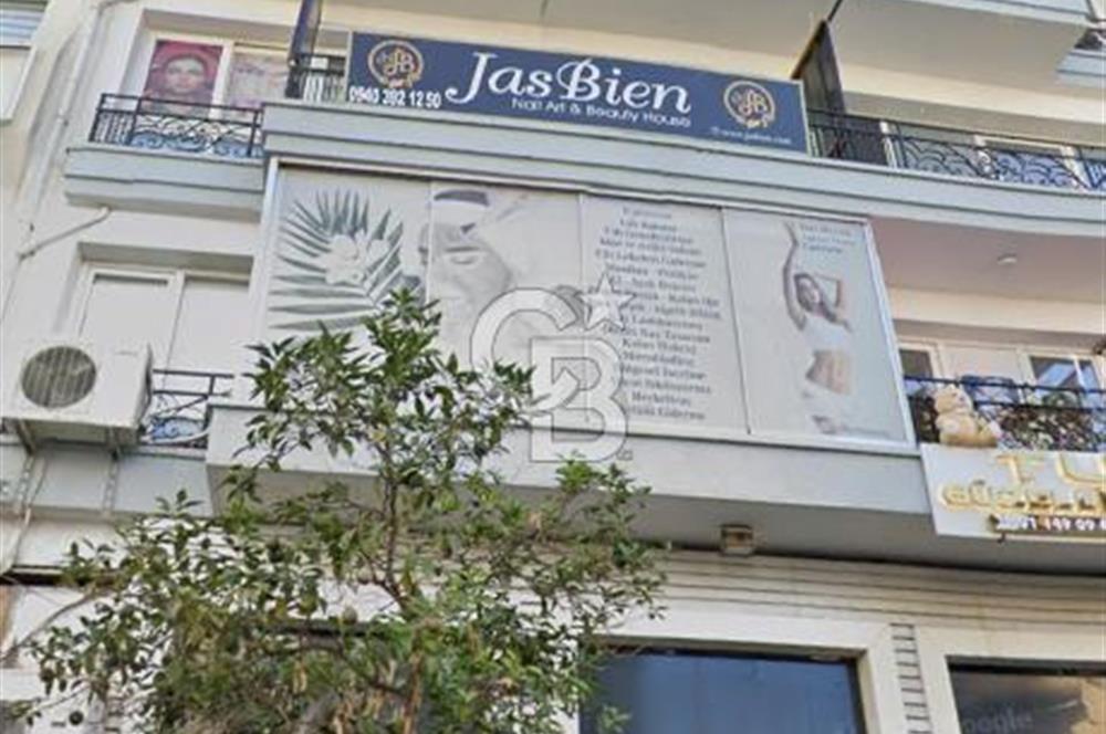 Alsancak'ta Devren Kiralık Güzellik Merkezi