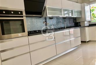 Bornova Küçükpark'ta Satılık 4+1 Geniş Daire - 3 - 334743