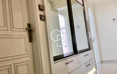 Bornova Küçükpark'ta Satılık 4+1 Geniş Daire