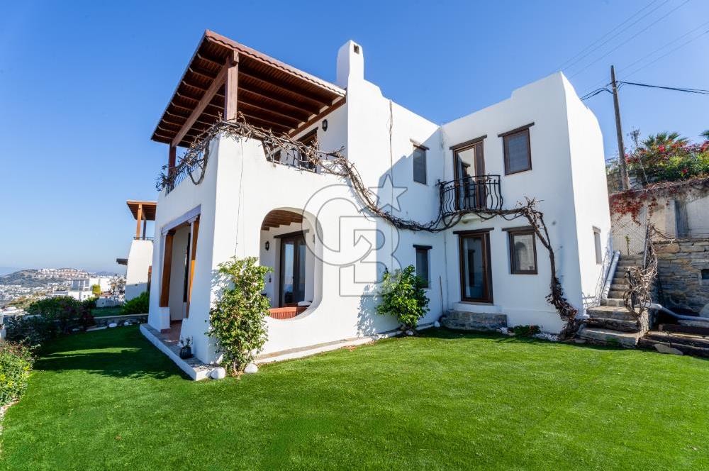 GÜMÜŞLÜK KOYUNBABA LEBİ DERYA MANZARALI BAHÇELİ MÜSTAKİL VİLLA