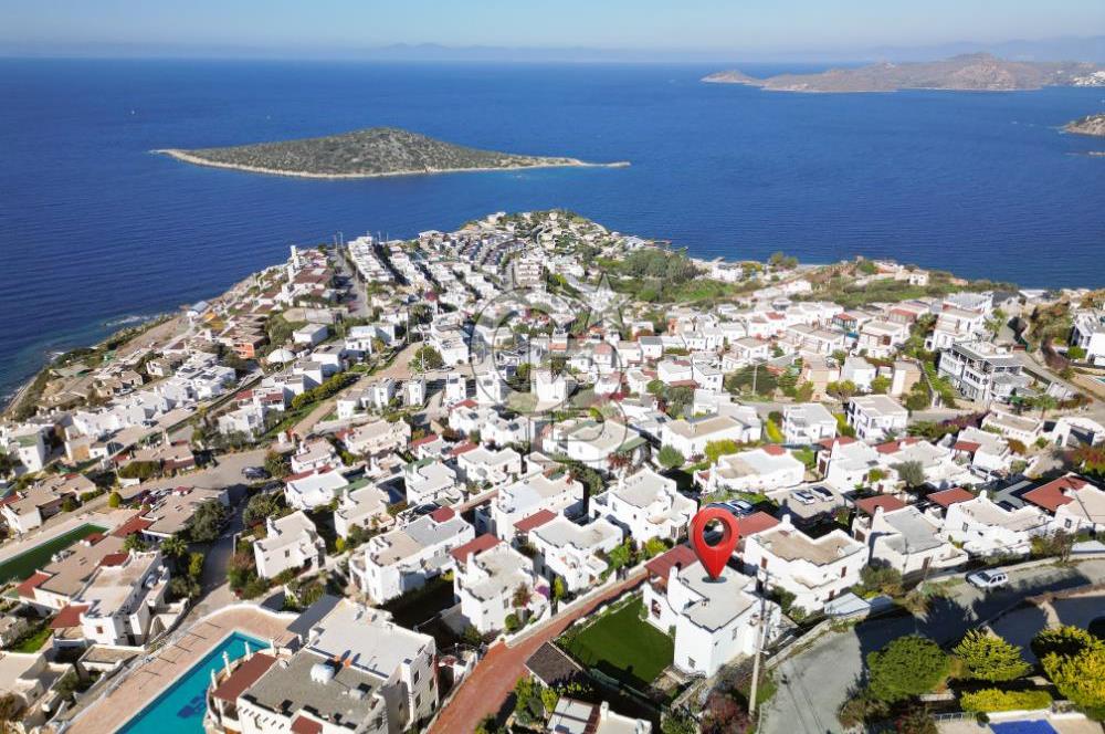 GÜMÜŞLÜK KOYUNBABA LEBİ DERYA MANZARALI BAHÇELİ MÜSTAKİL VİLLA