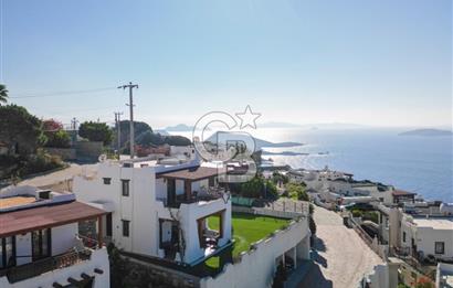 GÜMÜŞLÜK KOYUNBABA LEBİ DERYA MANZARALI BAHÇELİ MÜSTAKİL VİLLA