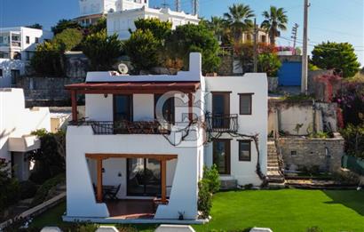 GÜMÜŞLÜK KOYUNBABA LEBİ DERYA MANZARALI BAHÇELİ MÜSTAKİL VİLLA