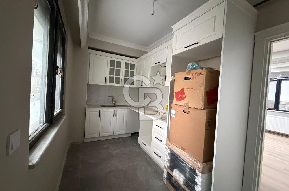 SUADİYE K. ARİF CADDESİ’NDE SATILIK BAHÇE KULLANIMLI 2+1 DAİRE 