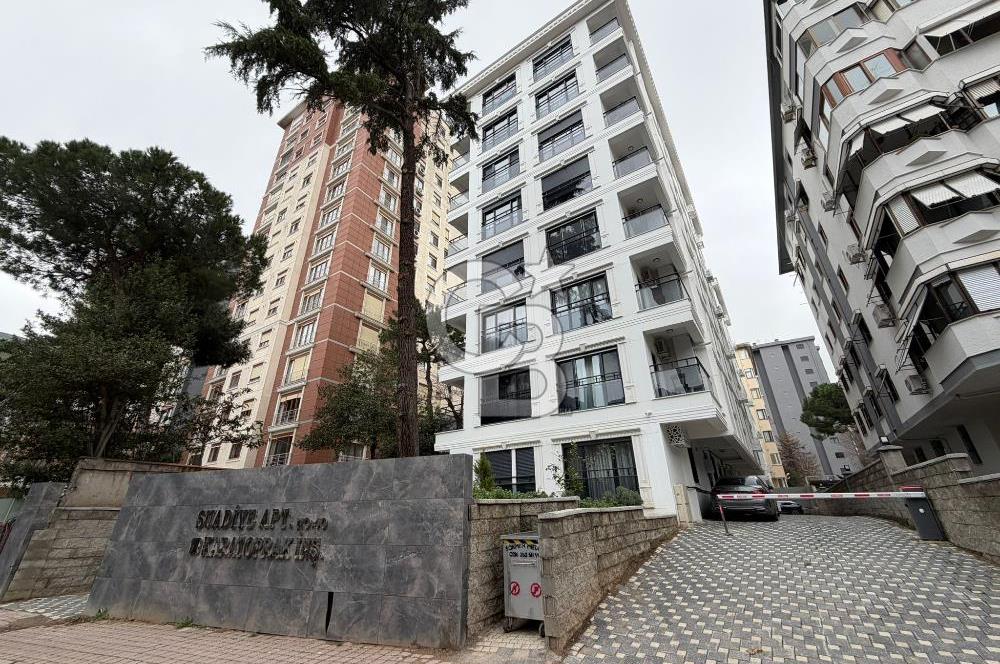SUADİYE K. ARİF CADDESİ’NDE SATILIK BAHÇE KULLANIMLI 2+1 DAİRE 