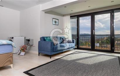 İZMİR SEFERİHİSAR ULAMIŞ'TA SATILIK LÜKS VİLLA CB PH