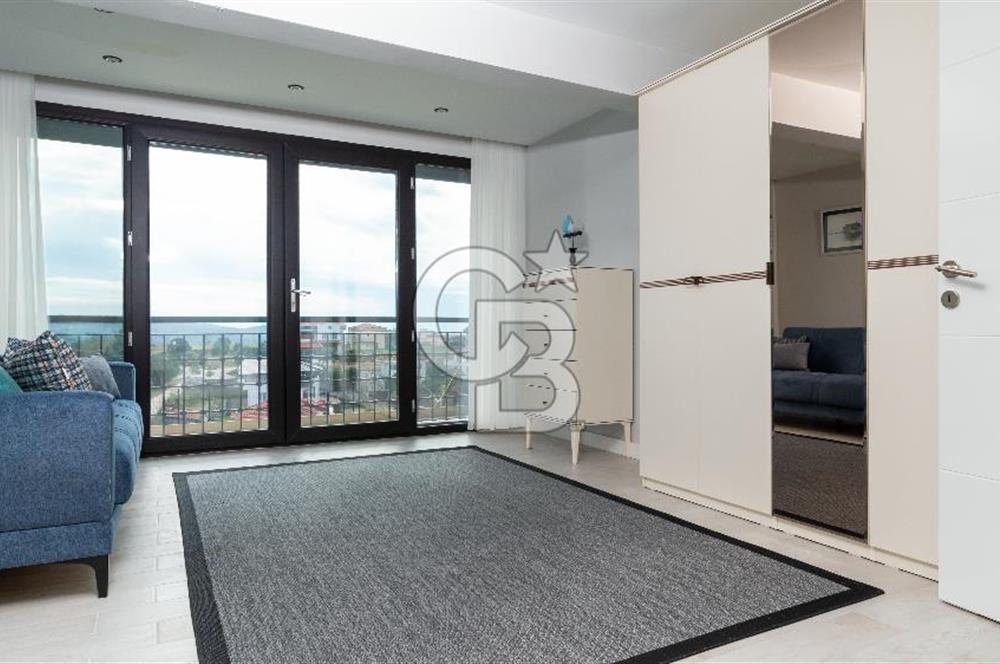 İZMİR SEFERİHİSAR ULAMIŞ'TA SATILIK LÜKS VİLLA CB PH