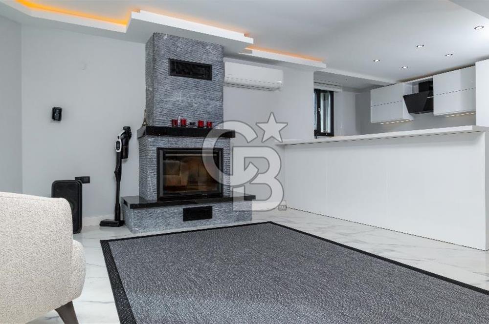 İZMİR SEFERİHİSAR ULAMIŞ'TA SATILIK LÜKS VİLLA CB PH