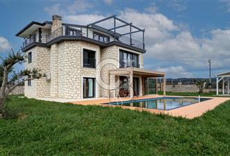 İZMİR SEFERİHİSAR ULAMIŞ'TA SATILIK LÜKS VİLLA CB PH - 4 - 334905